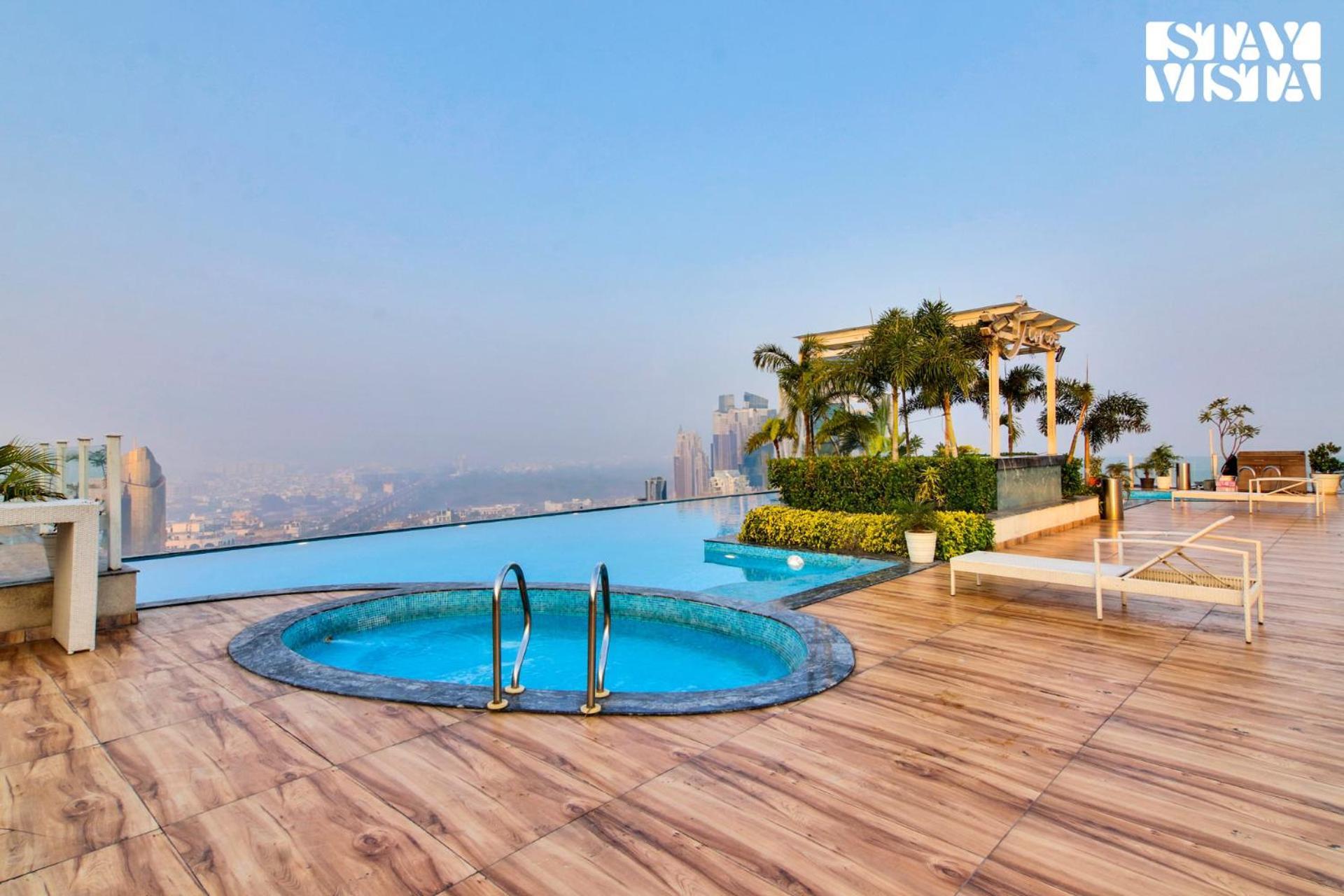 Stayvista's Skyline - Urban Oasis With Terrace, Gym & Bar Apartment Jaipur